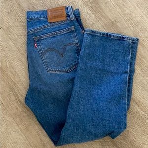 Levi’s Wedgie Straight jeans sz 27